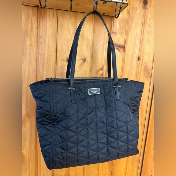 kate spade Handbags - Kate Spade Tote